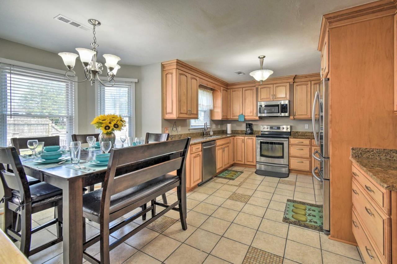 Virginia Beach Family House Less Than 1 Mi To Golf Club! Exterior photo
