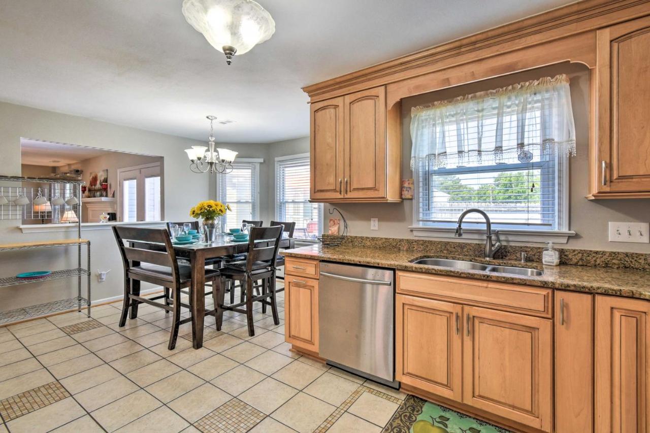 Virginia Beach Family House Less Than 1 Mi To Golf Club! Exterior photo